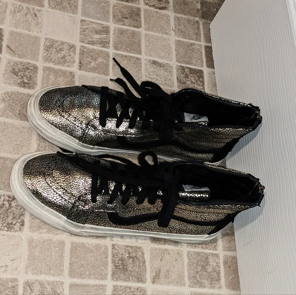 Metallic Silver Sk8 Hi Old-school Vans - Picture 3 of 8